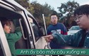 Video: Tài xế cầm gậy đòi "ăn người" và cái kết lăn lộn