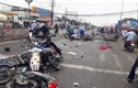 Video: Nhân chứng kể lại khoảnh khắc container tông hơn 20 xe máy