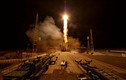 Video: Khoảnh khắc tàu vũ trụ Soyuz Nga rời bệ phóng trong đêm