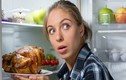 7 lỗi ăn uống tàn phá sức khỏe khủng khiếp