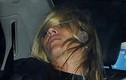 Kate Moss “rũ rượi” tại tuần lễ thời trang London