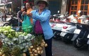 Trái cây giá 7.000 đồng/kg tràn ngập phố Sài thành