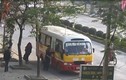 Bắt “trùm” giang hồ bảo kê hàng loạt xe buýt