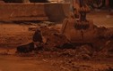 Video đào lấp khiến đường phố như đường làng ở TP HCM