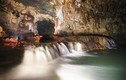 Khám phá hang động triệu năm tuổi ít người biết ở Việt Nam