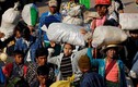 Đạn pháo Myanmar lạc vào Trung Quốc, bốn người bị thương