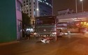 Hiện trường xe tải cán cô gái tử vong giữa phố Hà Nội