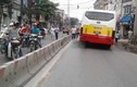 Nam thanh niên bị xe buýt cán tử vong tại chỗ ở Hà Nội