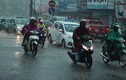 Ảnh: "Biển người" về Thủ đô trong mưa lớn sau nghỉ lễ 2/9