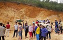 Sập mỏ đất một tài xế bị vùi lấp tử vong ở Hà Nội