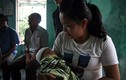Người phụ nữ bị sét đánh tử vong: Đau lòng cảnh con nhỏ khát sữa mẹ
