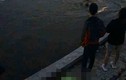 Cặp sinh viên cãi nhau, nhảy hồ tự tử ở Hà Nội