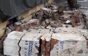 Hà Nội: Tường cạnh dự án Goldsilk đổ trong mưa khiến một cháu bé nhập viện