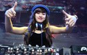 Nữ DJ Việt khoe sắc bên bàn mix làm điên đảo dân mạng