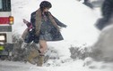 Trời rét dưới 0 độ C, nữ sinh Nhật Bản vẫn mặc váy siêu ngắn