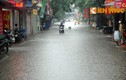 Hà Nội tiếp tục mưa dông lớn do siêu bão Rammasun