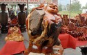 Đồ mỹ nghệ gỗ quý trăm triệu bày bán la liệt Hà Nội