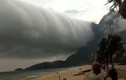 Video: Đám mây hình rắn “kỳ dị” bất ngờ xuất hiện trên bầu trời