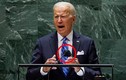 Sợ COVID-19, lãnh đạo thế giới đeo “bao” cho micro khi phát biểu