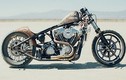 Harley Davidson độ cực chất bay mình trong sa mạc