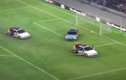 Volkswagen tái hiện chung kết World Cup bằng xe sang đời mới