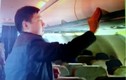 Tận mắt khách Trung Quốc ăn cắp trên máy bay VNA