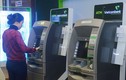 Vietcombank lại điều chỉnh loạt phí dịch vụ ngân hàng