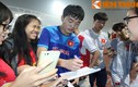 Fan bao vây Công Phượng và dàn sao ĐTQG Việt Nam