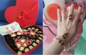 Hội chị em thi nhau khoe quà Valentine sớm: Người sang chảnh, kẻ hẩm hiu