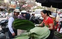 Cận cảnh chợ lá dong Hà Nội ngày giáp Tết