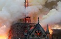 Cháy Nhà thờ Đức Bà ở Paris: Vì sao không thể chữa cháy từ trên không?