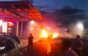 Đà Nẵng: Ô tô bỗng dưng bốc cháy ở sân bay