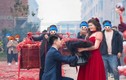 Đám cưới khủng xứ Trung, nhà trai mang 18 gánh sính lễ xin dâu