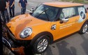 Hà Nội: Lái thử xe sang, khách đâm “bẹp đầu” Mini Cooper