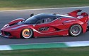 Ferrari FXX K "phun lửa" tại trường đua Mugello