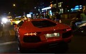 Cặp đôi siêu xe Lamborghini gần 40 tỷ trên phố Sài Gòn
