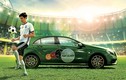 Huy Khánh cùng hatchback Mercedes cổ vũ tuyển Đức 