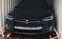 Chồng siêu mẫu Ngọc Thạch "đập thùng" Tesla Model X tiền tỷ 