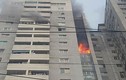 Hà Nội: Cháy tầng 18 chung cư Bắc Hà, vòi chữa cháy không vươn tới