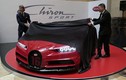 Siêu xe Bugatti Chiron Sport 74 tỷ đồng đặt chân đến Singapore