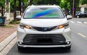 "Soi" Toyota Sienna Platinum chạy 2 năm, bán vẫn hơn 4 tỷ ở Hà Nội