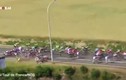 Video: Tai nạn kinh hoàng chấn động Tour de France