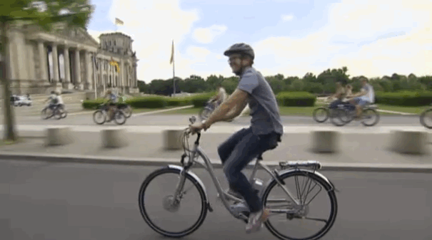 Tại sao xe đạp điện “bùng nổ” ở châu Âu? 