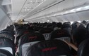 Tại sao VietJetAir cấm khách đi vệ sinh trên máy bay?