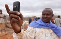 Ấn tượng loạt ảnh người dân châu Phi dùng điện thoại