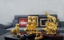 Quà Tết hình chó mạ vàng chục triệu dành cho đại gia Việt