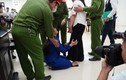 Góc khuất vụ mẹ cùng cha dượng hành hạ bé 3 tuổi chết ở Hà Nội