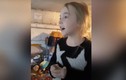 Bé gái Ukraine hát ‘Let It Go’ xao động lòng người dưới hầm trú ẩn