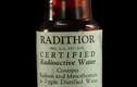 Radithor - Nước cất chứa phóng xạ từng được bán như một loại "thần dược"