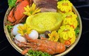 Mâm cúng Thần Tài tiền triệu ngập tôm hùm, cua biển